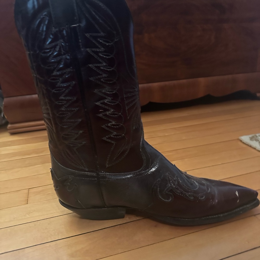 Western style men’s boot. Good condition. Small signs of wear. - Picture 9 of 14
